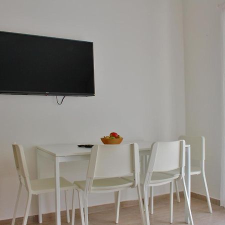 Apartmani Bodo Drvenik  Buitenkant foto