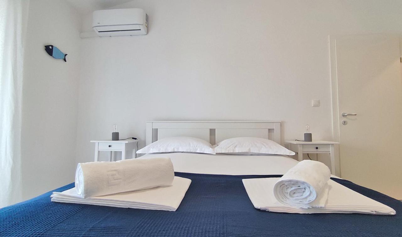 Apartmani Bodo Drvenik  Buitenkant foto