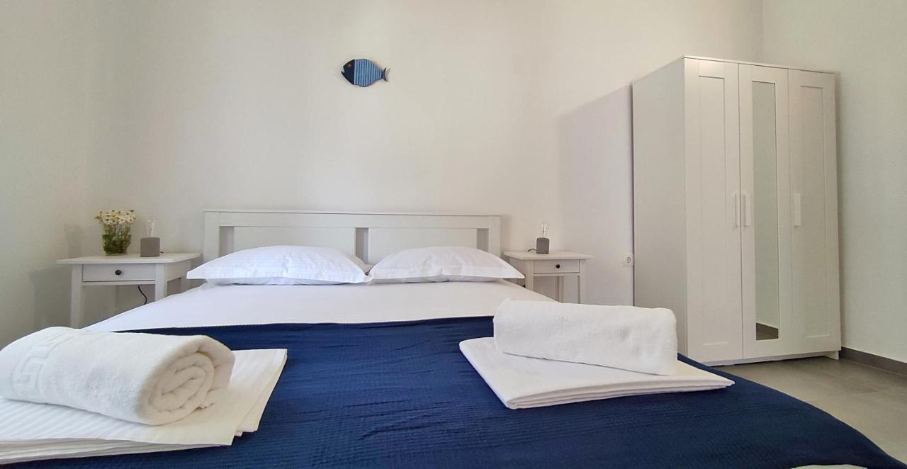 Apartmani Bodo Drvenik  Buitenkant foto