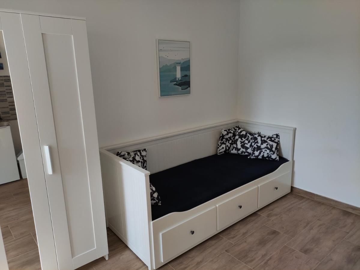 Apartmani Bodo Drvenik  Buitenkant foto
